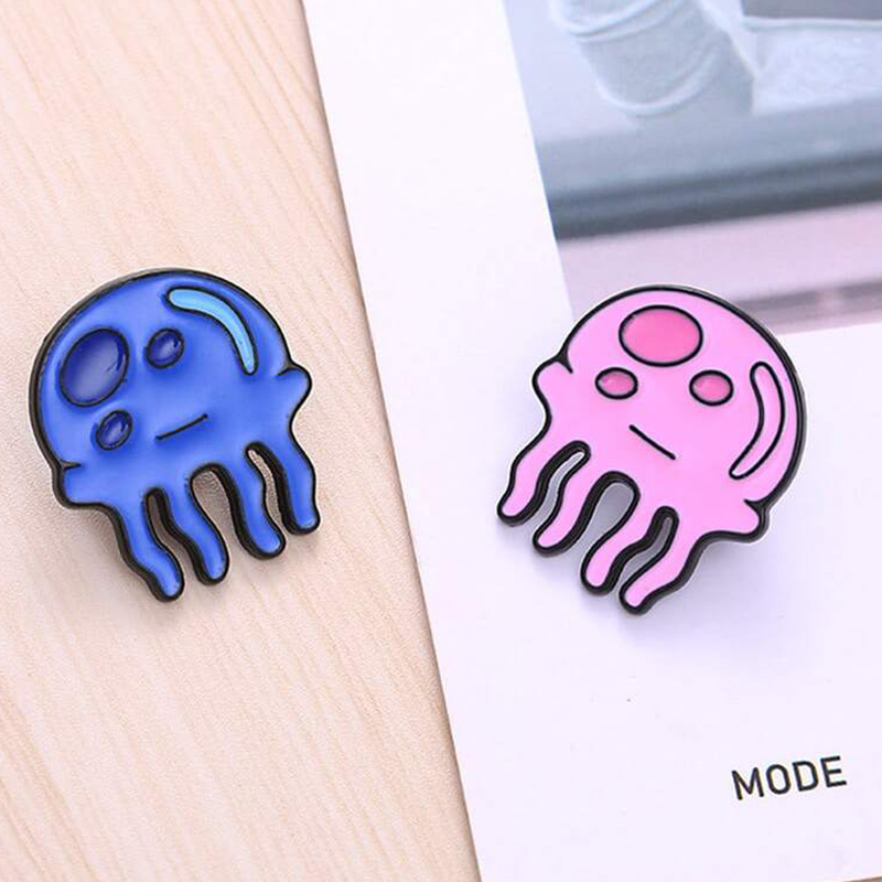 Embroidery Fish - Kawaii Jellyfish Metalowe odznaki Niebieskie różowe