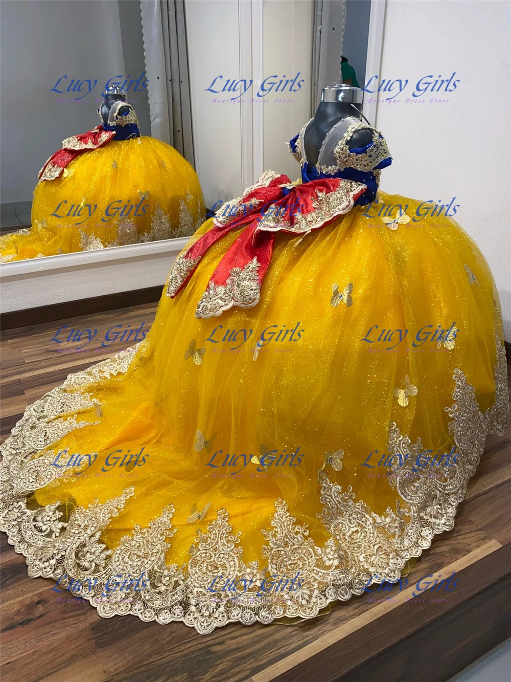 Embroidery Yellow Dress - Sukienka dla dziewczynki z aplikacją motyla,