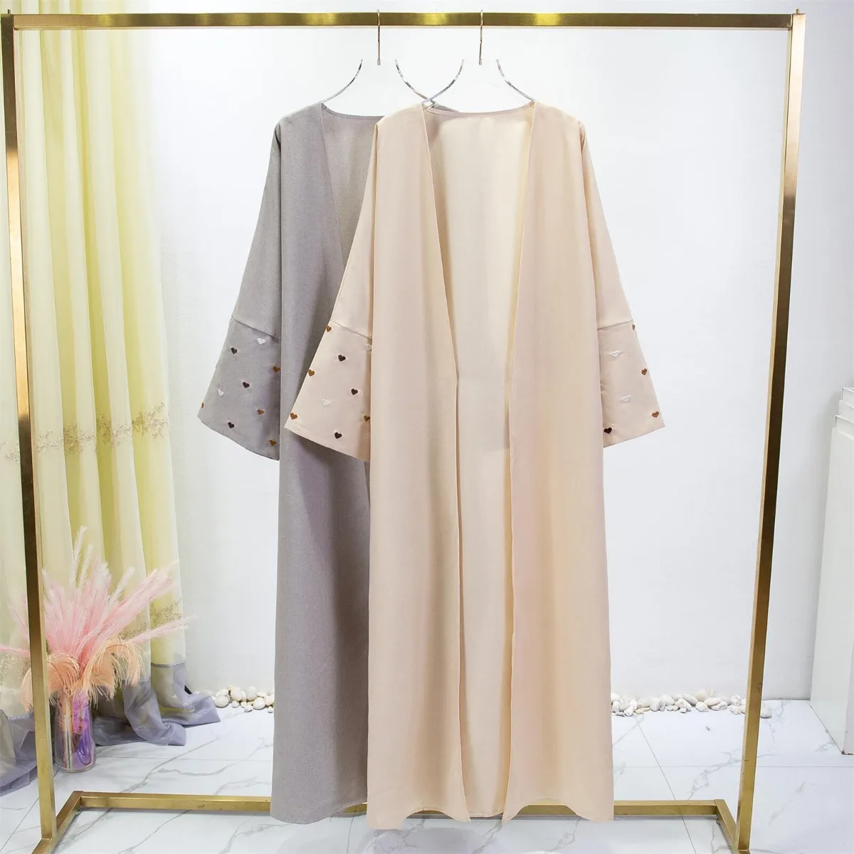 Embroidery Abaya - Kobiety Jilbabs otwarty przód Abaya z
