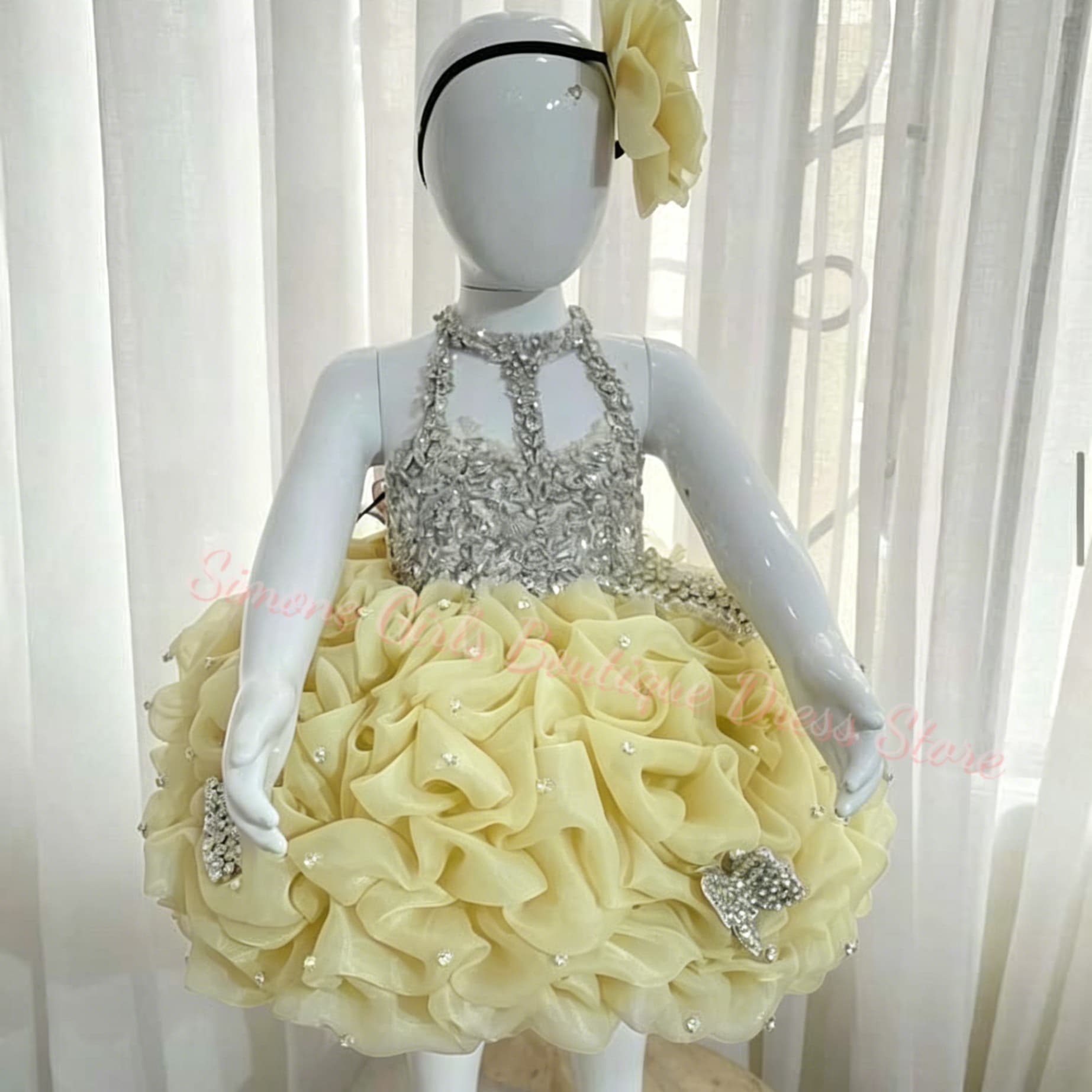 Embroidery Yellow Dress - Żółta sukienka dla dziewczynki z falbankami