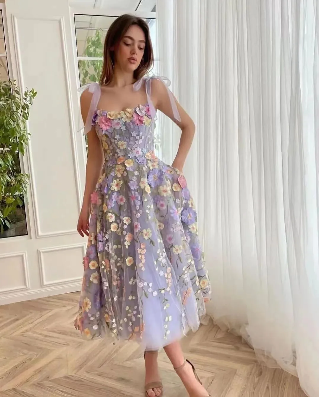 Embroidery Zara - Sukienka damska Modna sukienka bez rękawów