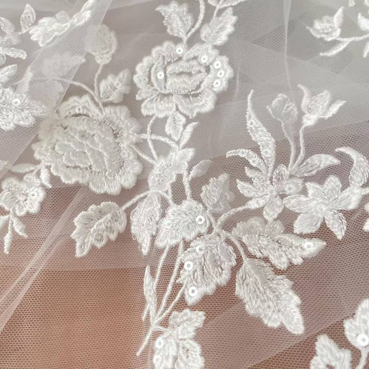 Embroidery Abaya - Francuska haftowana koronka, piękne kwiaty, romantyczne