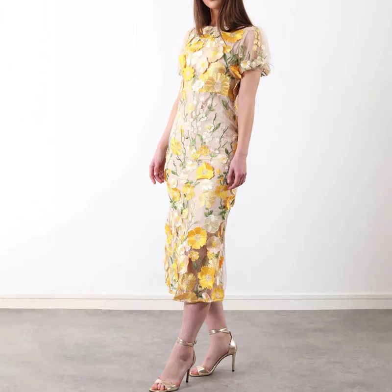 Letnia damska sukienka do kola – Embroidery Zara recenzja i cena