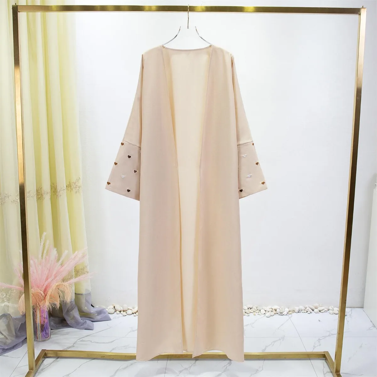 Kobiety Jilbabs otwarty przód  – Embroidery Abaya recenzja i cena