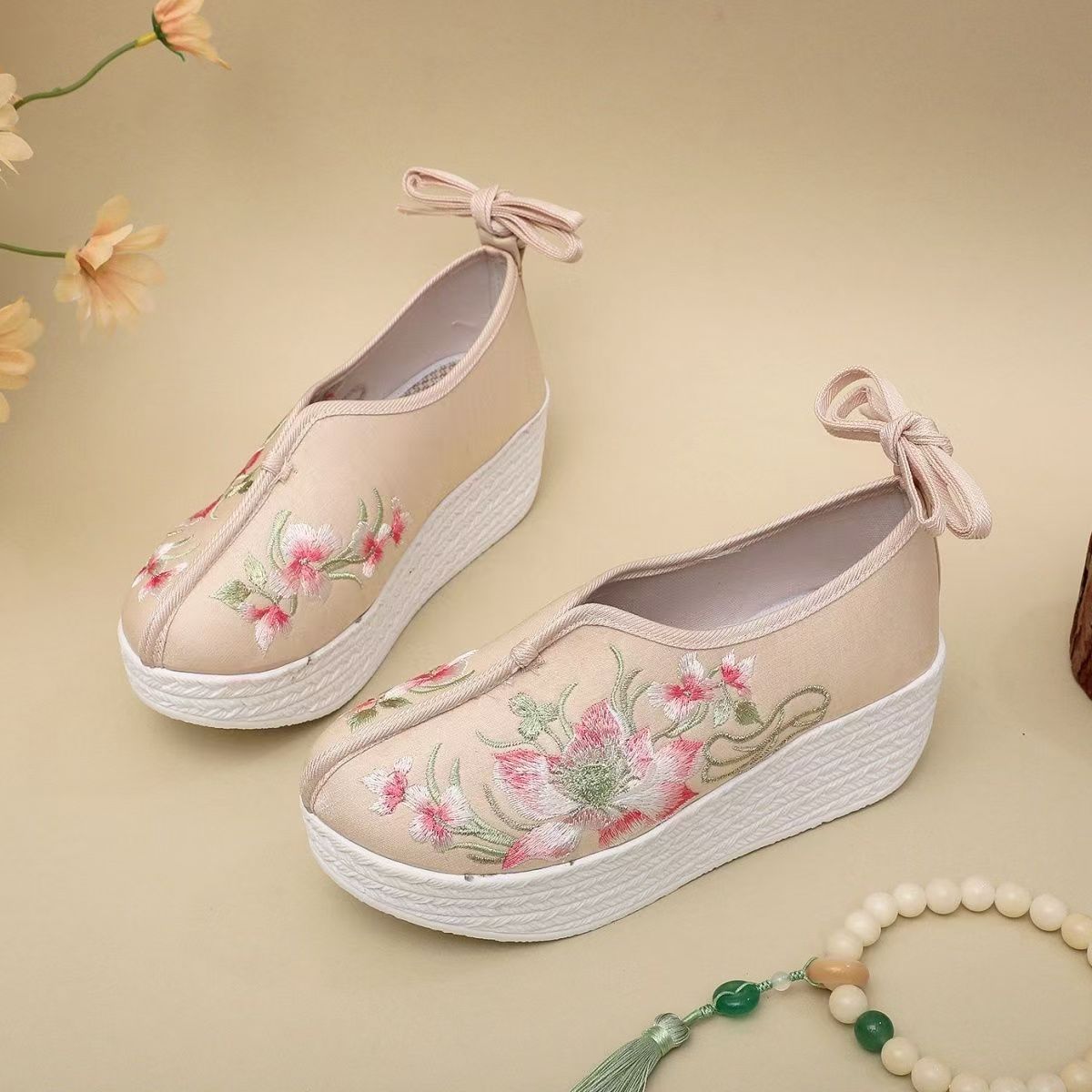 Damskie etniczne buty na kotur – Embroidery Fabric recenzja i cena