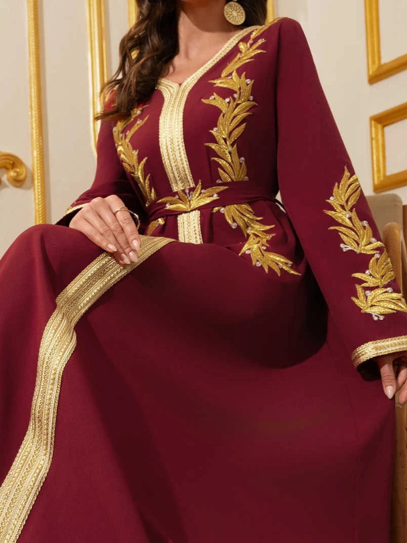 Muzułmańskie sukienki damskie  – Embroidery Arabic recenzja i cena