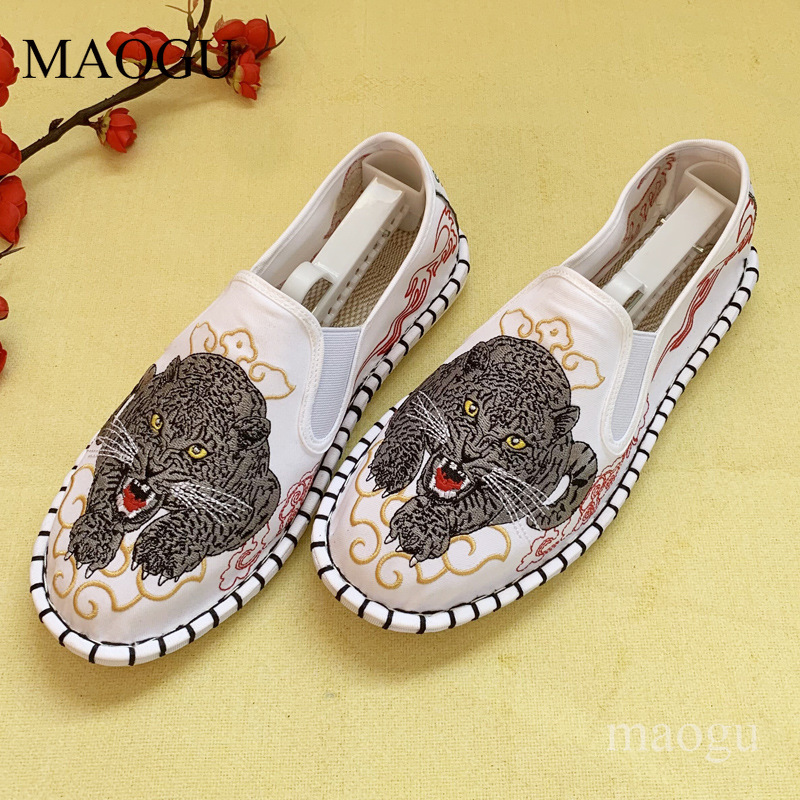 Unisexowe wsuwane buty w chińs – Embroidery Fabric recenzja i cena